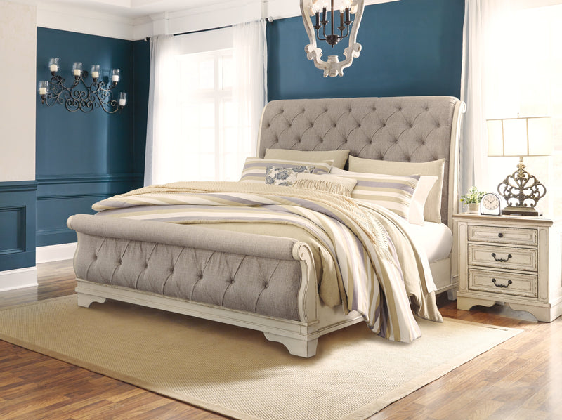 Realyn Chipped White King Sleigh Bed