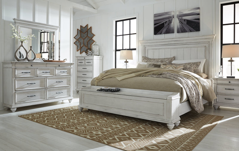 Kanwyn Whitewash King Panel Bed With Storage Bench