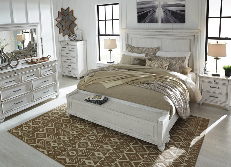 Kanwyn Whitewash King Panel Bed With Storage Bench