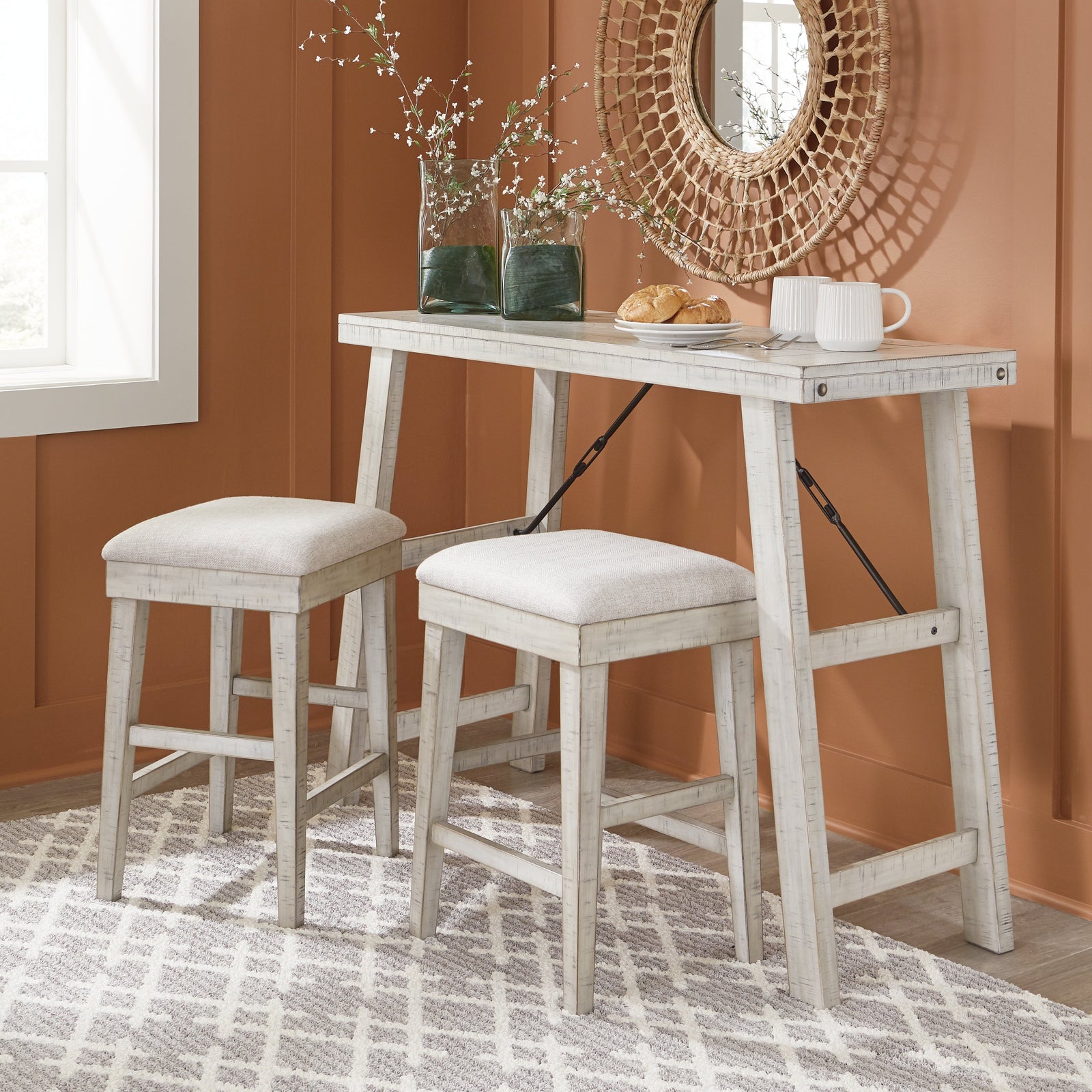 Carynhurst Whitewash Counter Height Dining Table And Bar Stools (Set of 3)