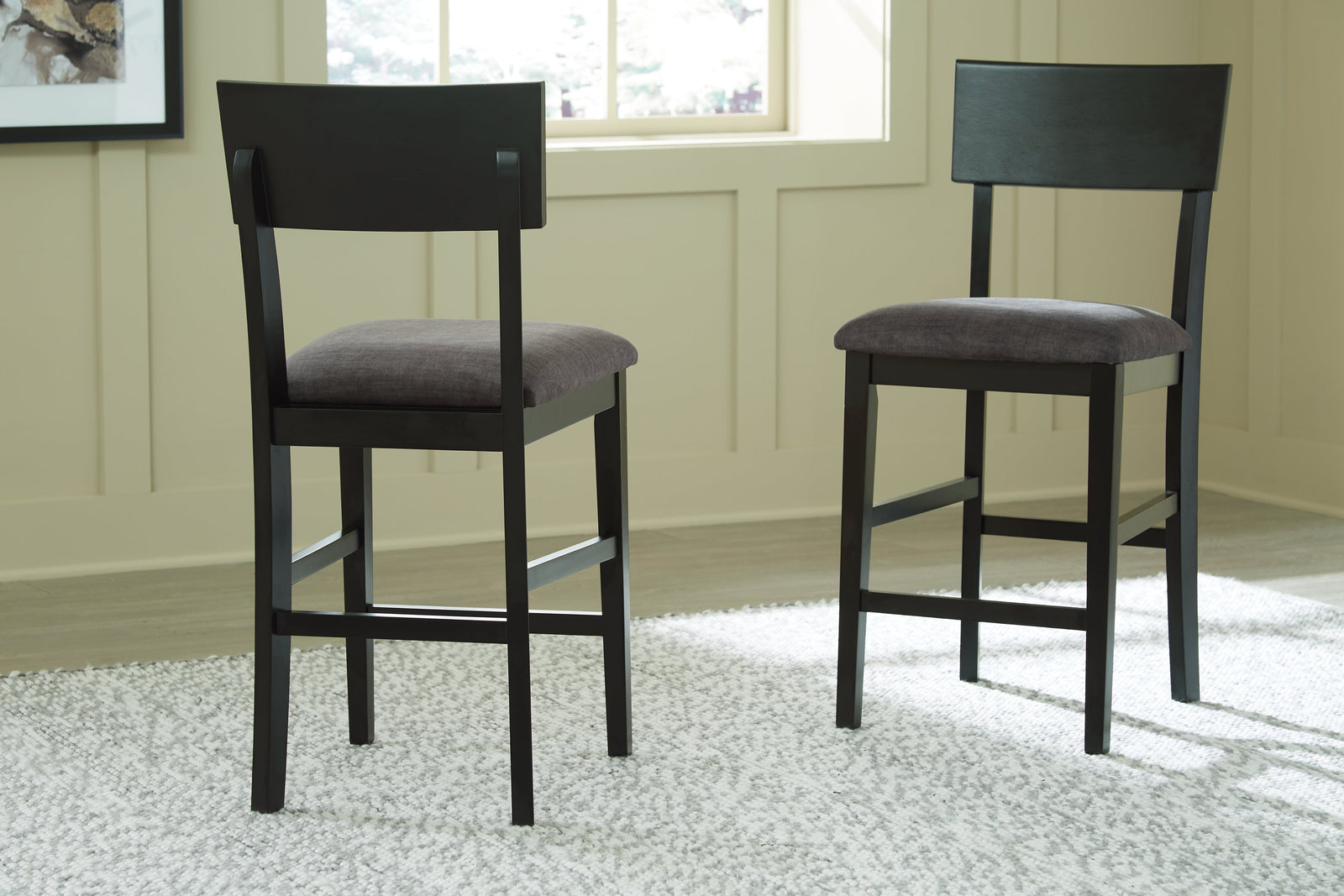 Chanzen Gray Black Counter Height Bar Stool