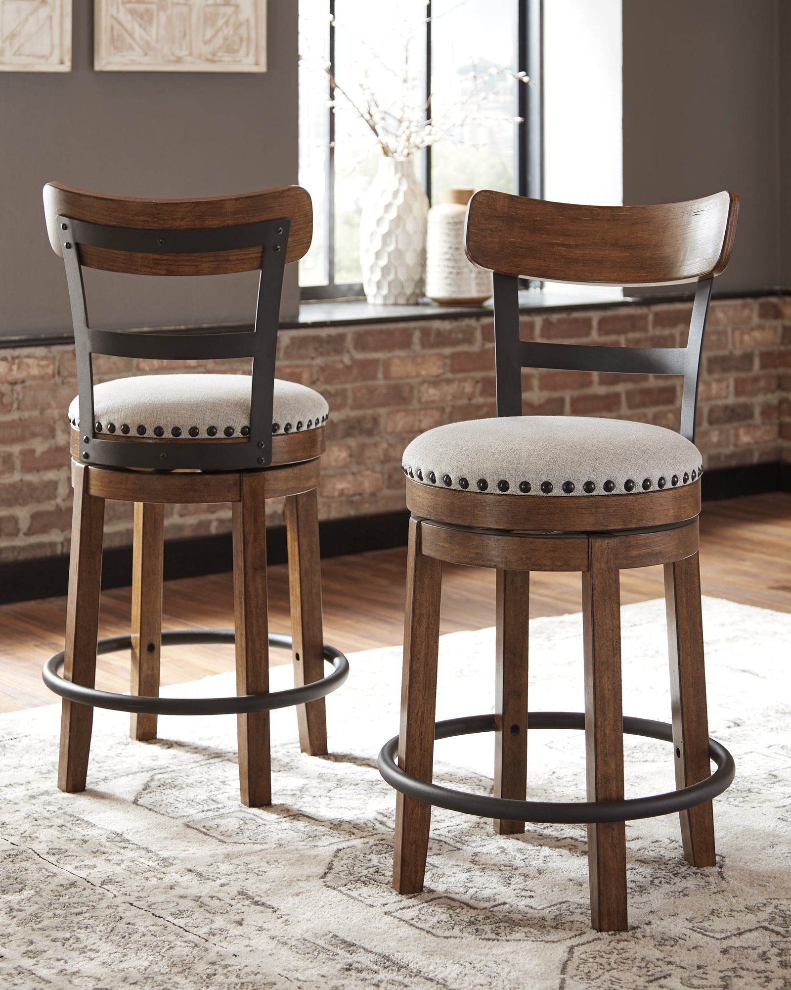 Valebeck Brown Counter Height Bar Stool