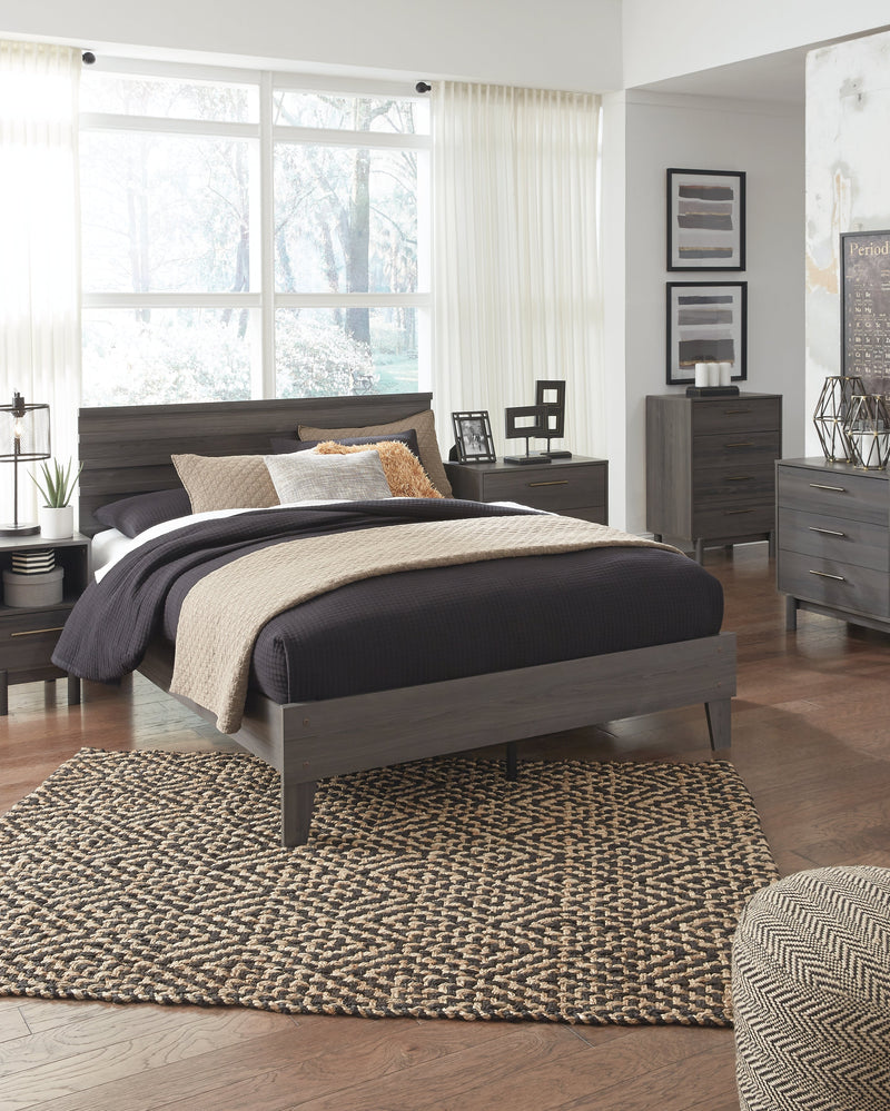 Brymont Dark Gray Queen Panel Platform Bed