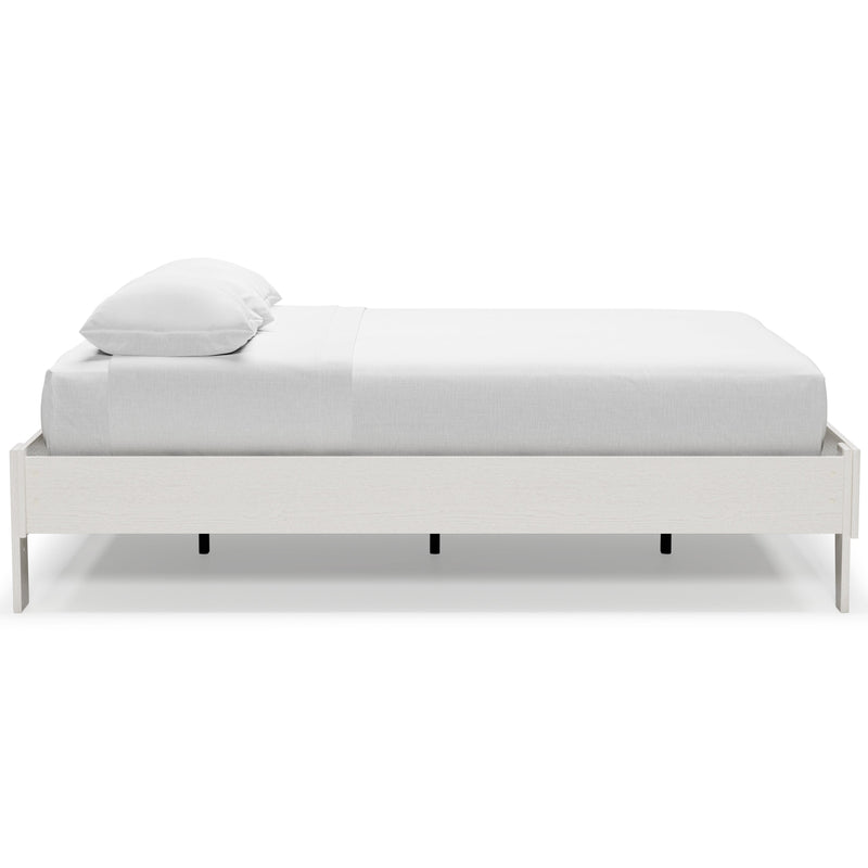 Vaibryn White Full Platform Bed