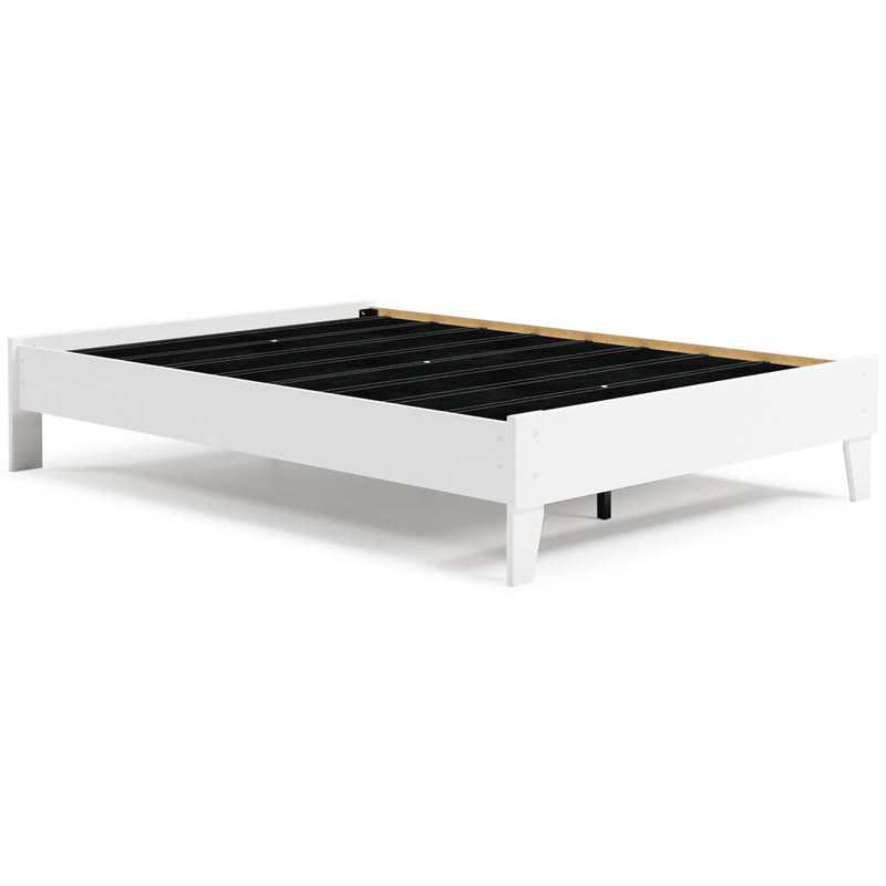 Flannia White Full Platform Bed