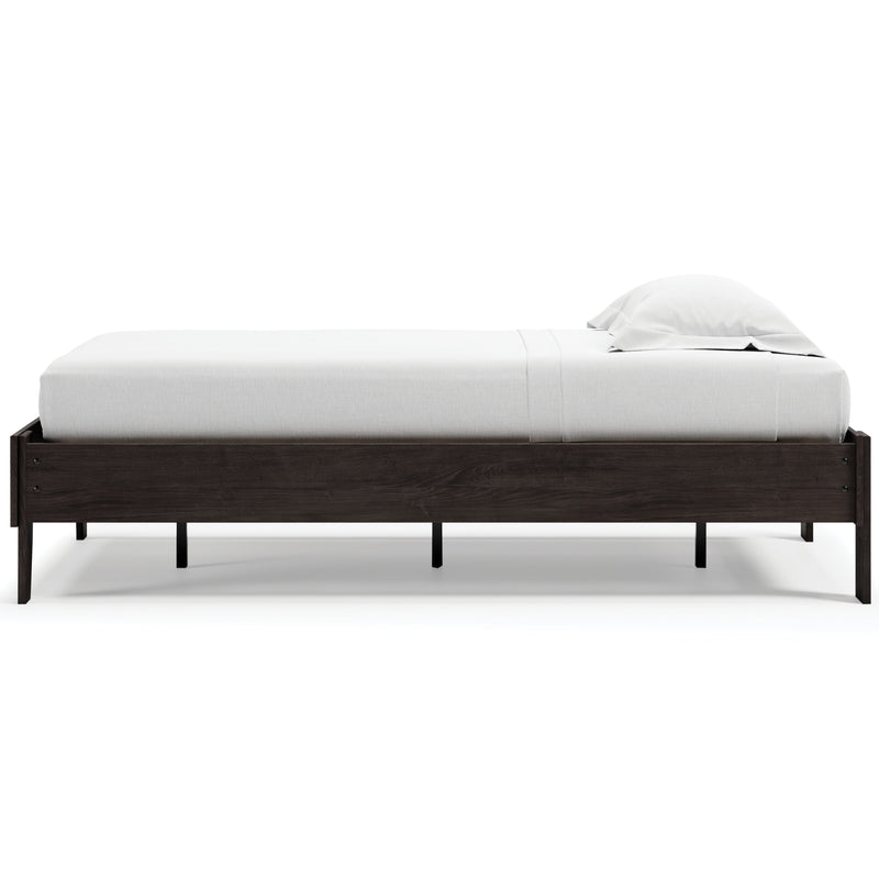 Piperton White Twin Platform Bed