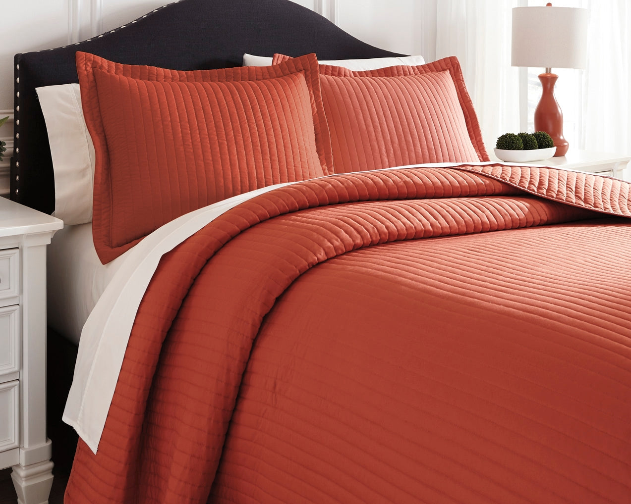 Raleda Orange 3-Piece King Coverlet Set