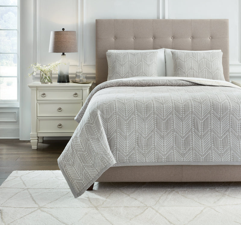 Jaxine Gray White Cream Queen Coverlet Set