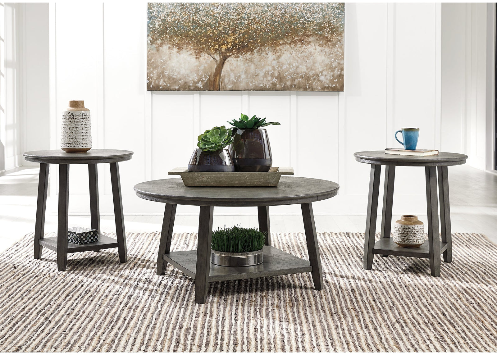 Caitbrook Gray Table (Set of 3)