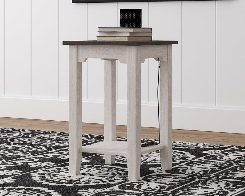 Dorrinson Two-Tone Chairside End Table