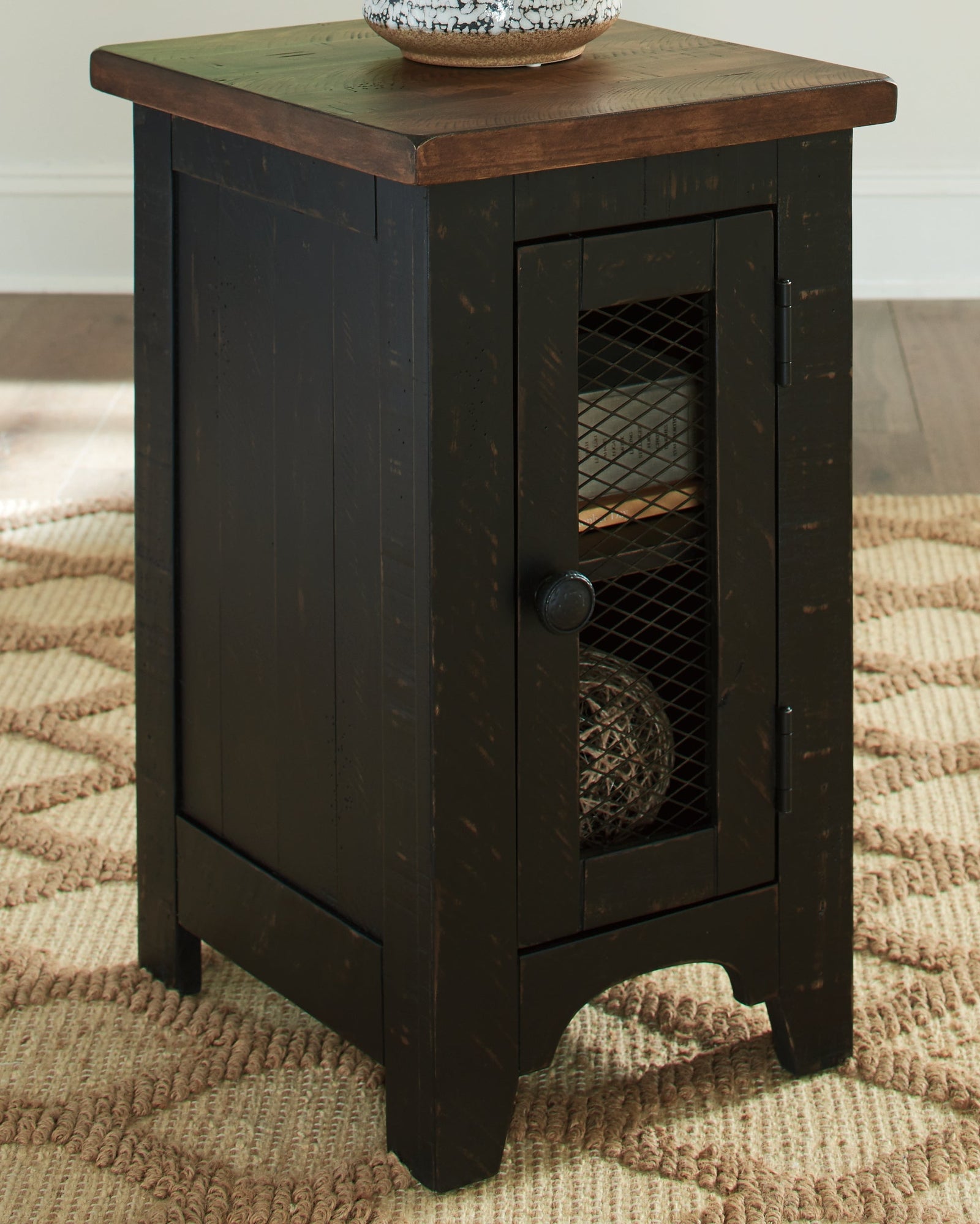 Valebeck Black Brown Chairside End Table