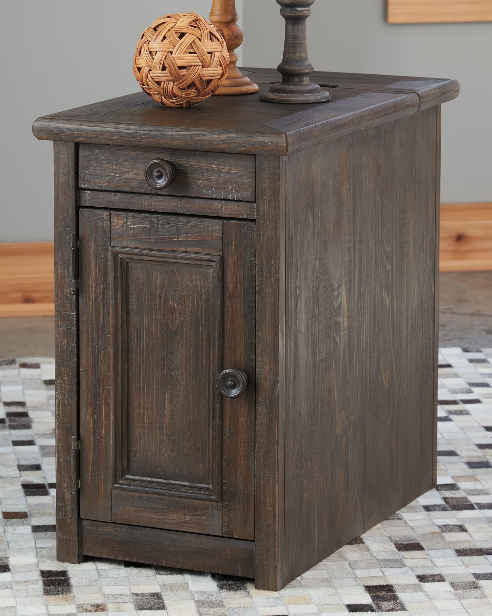 Wyndahl Rustic Brown Chairside End Table