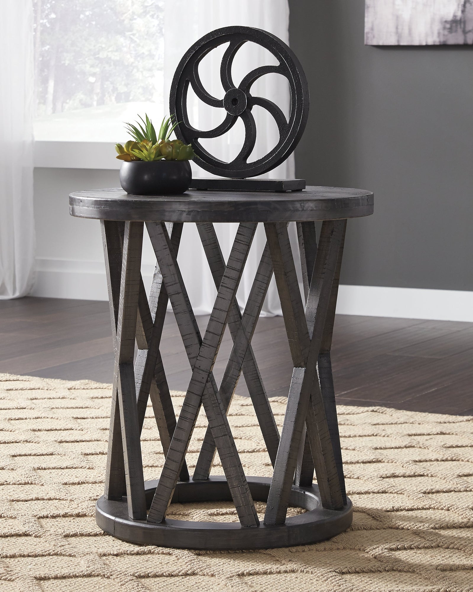 Sharzane Grayish Brown End Table