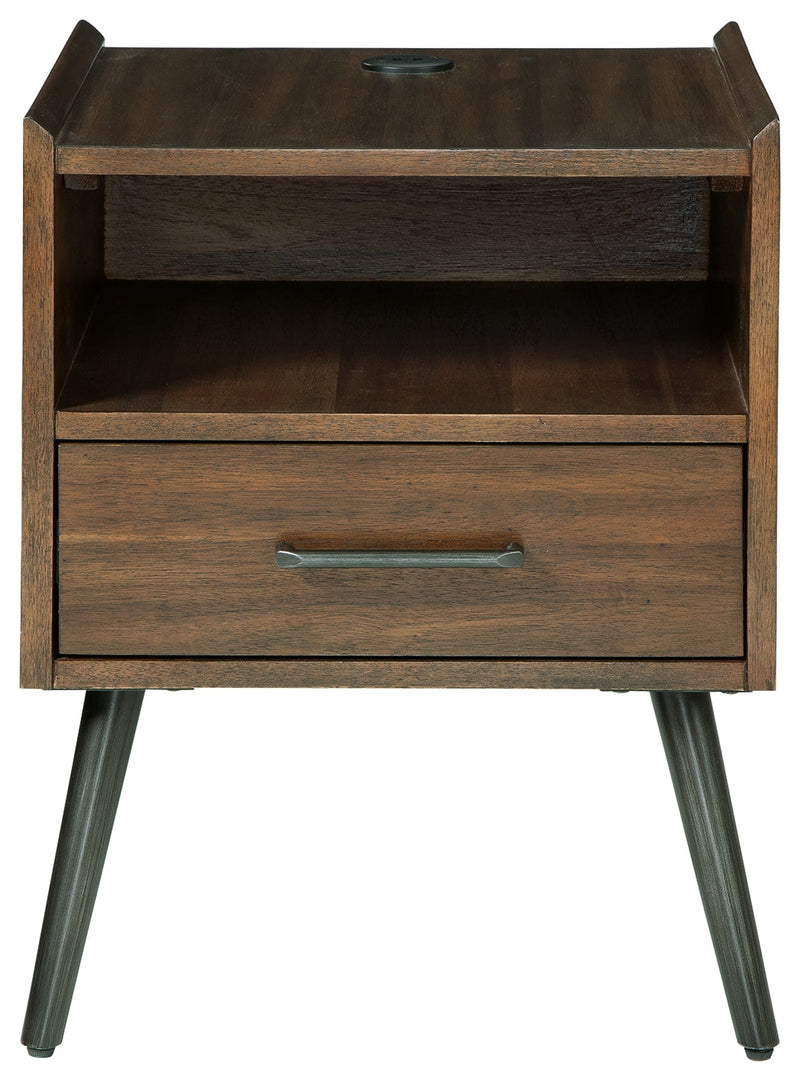 Calmoni Brown End Table