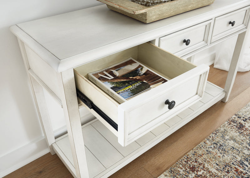 Kanwyn Whitewash Sofa Table