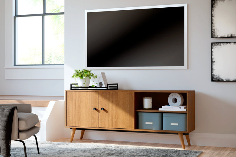 Thadamere Brown Tv Stand